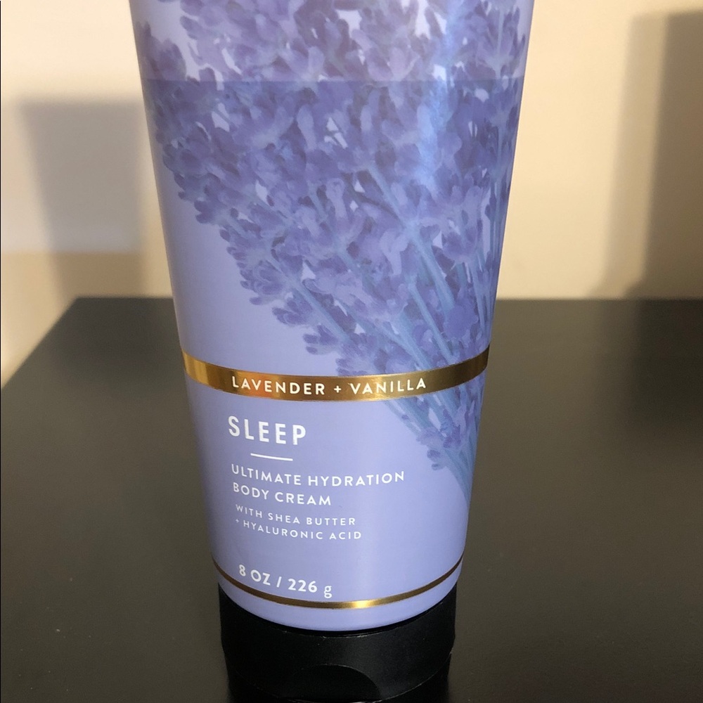 Bath & Body Works Aromatherapy Lavender Vanilla Sleep Body Cream - Picture 3 of 4